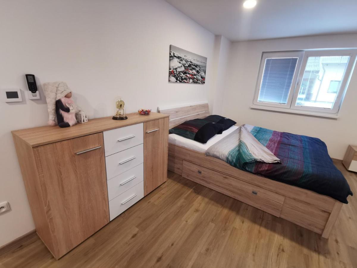 Apartmany Svitkov 79 帕尔杜比采 外观 照片