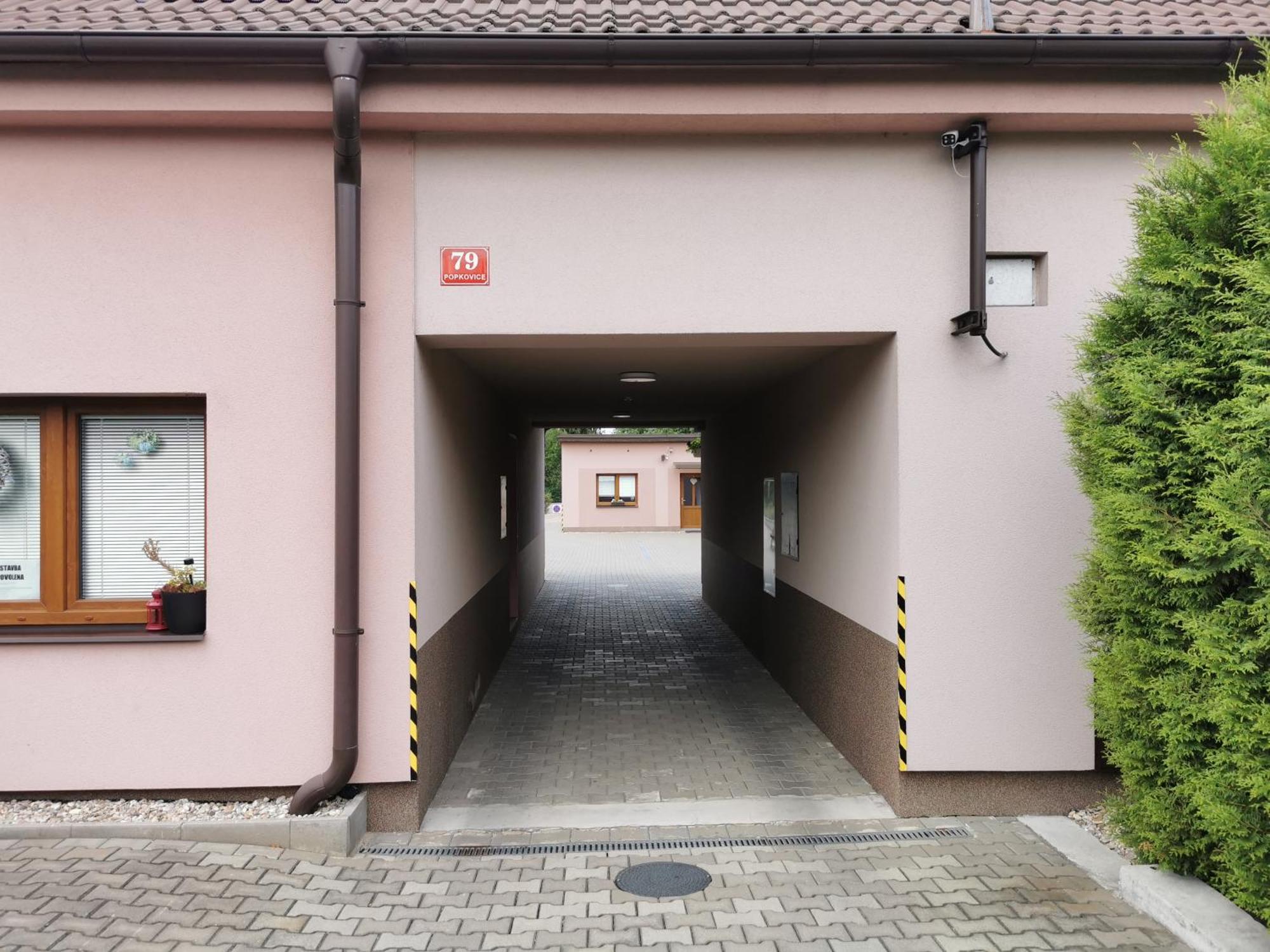 Apartmany Svitkov 79 帕尔杜比采 外观 照片